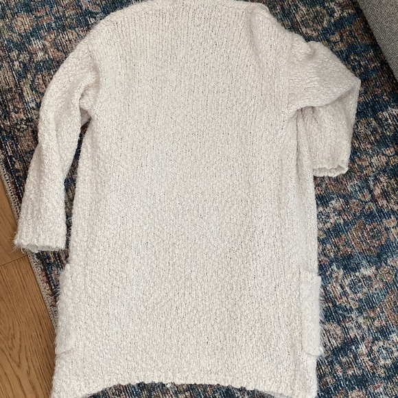 William B Soft Cardigan - Picture 6 of 6